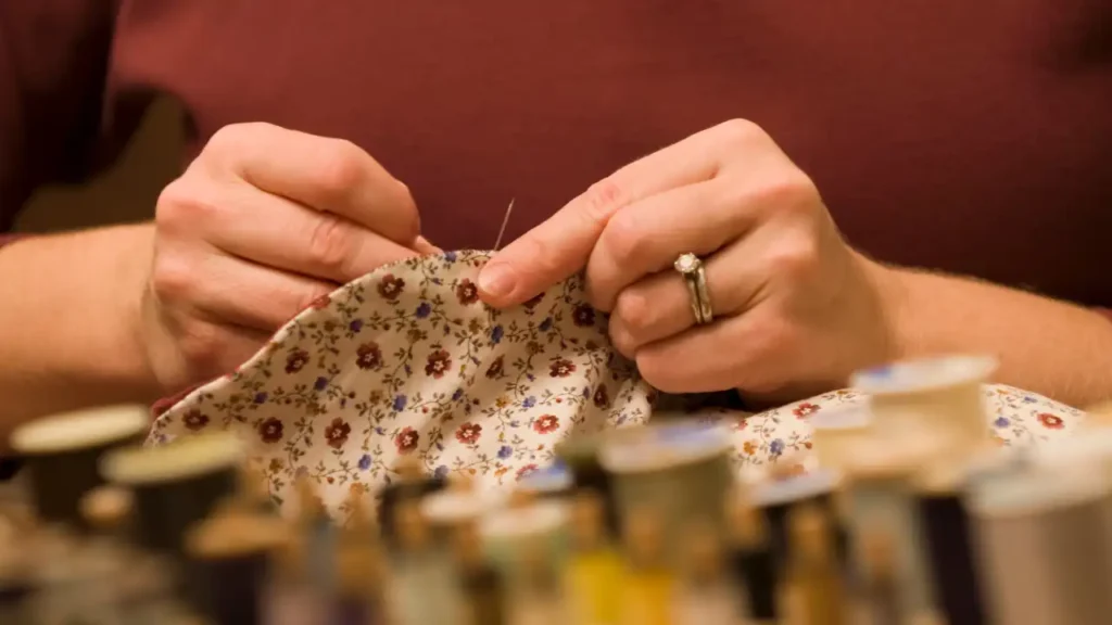 crear regalos personalizados con costura